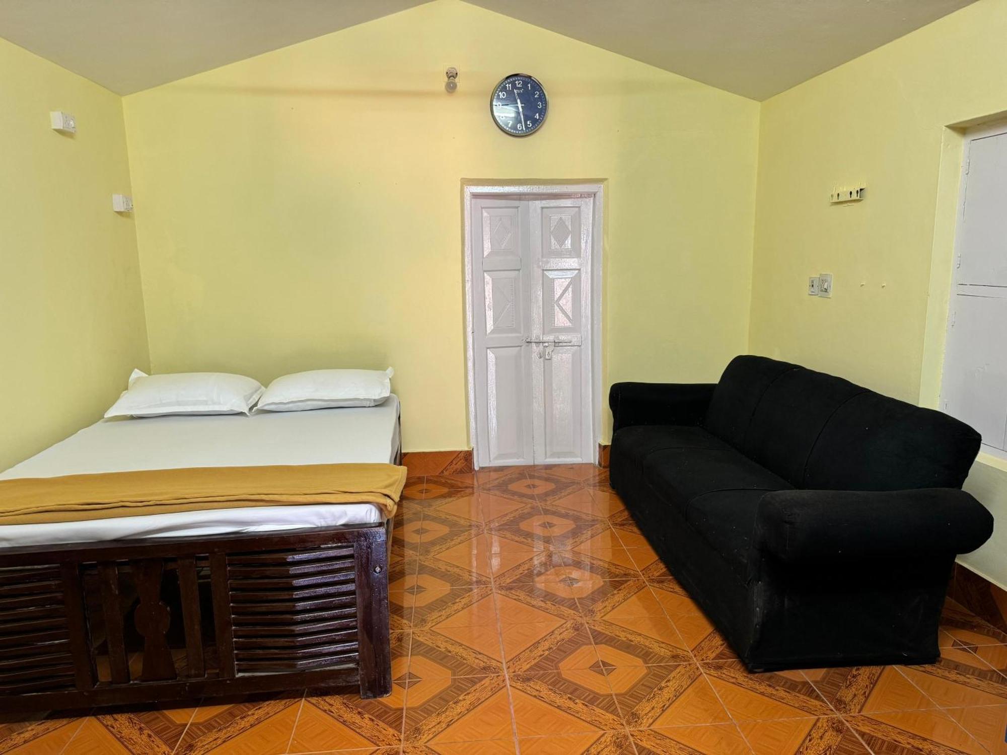 Payal Nivas Beach Cottage Padubidri Bagian luar foto