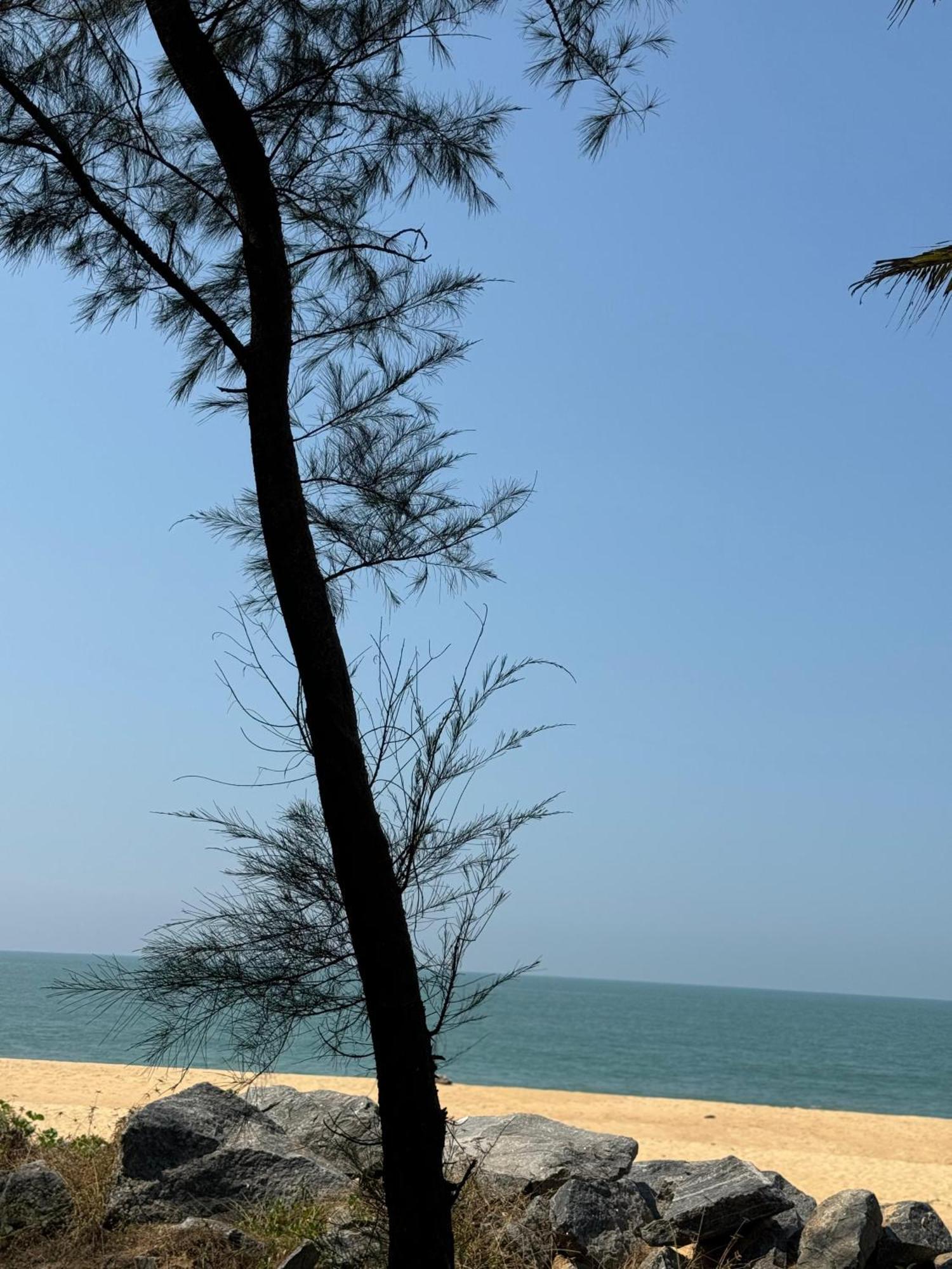 Payal Nivas Beach Cottage Padubidri Bagian luar foto