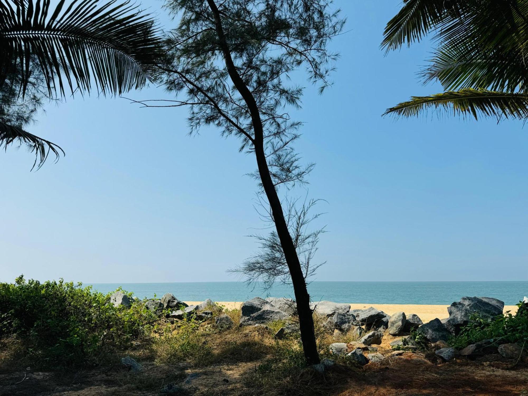 Payal Nivas Beach Cottage Padubidri Bagian luar foto